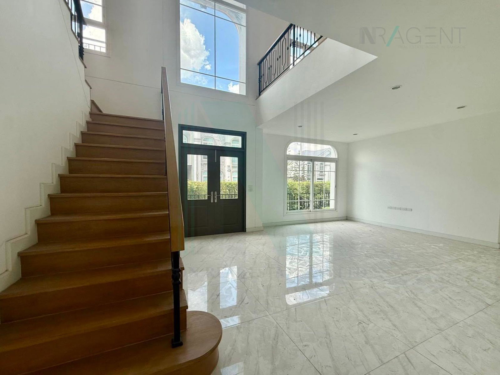 5-bed house for sale, 320 sqm, 82 sq wah, Grandio Sathorn