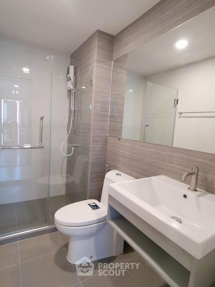 picture 1-BR Condo at Knightsbridge Phaholyothin Interchange in Anusawari (ID 3363503) - 5/6