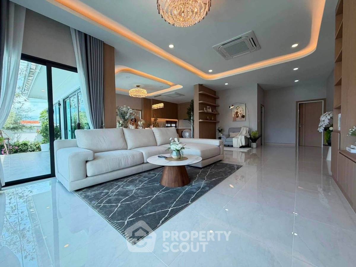 รูป วิลล่า 4 ห้องนอน ขายในห้วยใหญ่ บางละมุง (ID 3363448) - รูปที่ 3/27