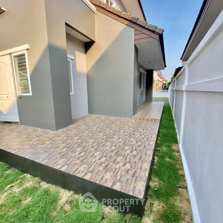 รูป บ้าน 5-ห้องนอน ที่ เดอะ บลิส กุลพันธ์วิลล์ 16 ใน สันกำแพง (ID 1542410) - รูปที่ 23/27