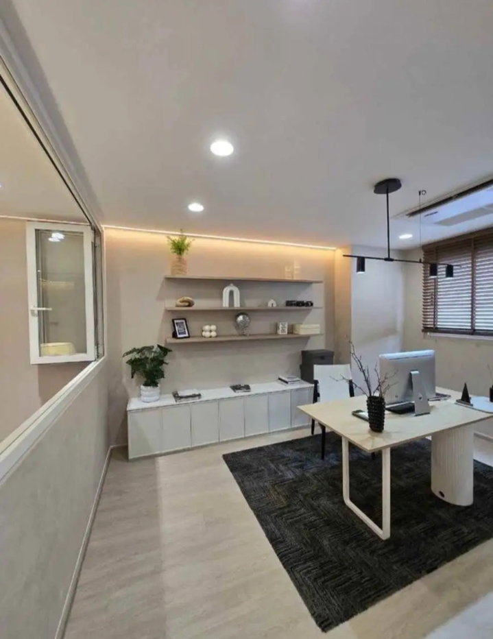 picture LUXURY TOWNHOME FOR RENT | NUE VERSE KRUNGTHEP KREETHA - 4/24