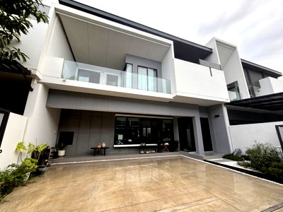 ขายบ้านเดี่ยว : ขาย ด่วน VIVE Bangna Km.7 วีเว่ บางนา กม.7 พร้อมเข้าอยู่