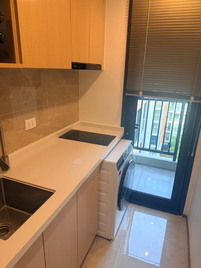 picture ✨ New unit – Regal On Nut - Srinagarindra 40 📍Seacon Square 🚝 Suan Luang Rama 9 MRT Station - 6/13