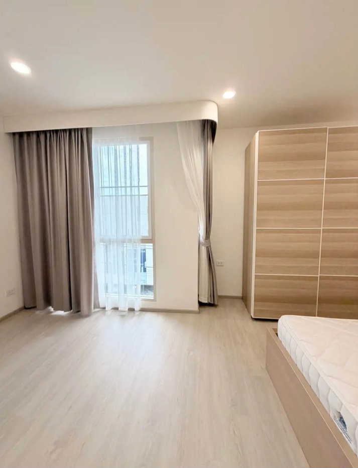 picture LUXURY TOWNHOME FOR RENT | NUE VERSE KRUNGTHEP KREETHA - 23/24