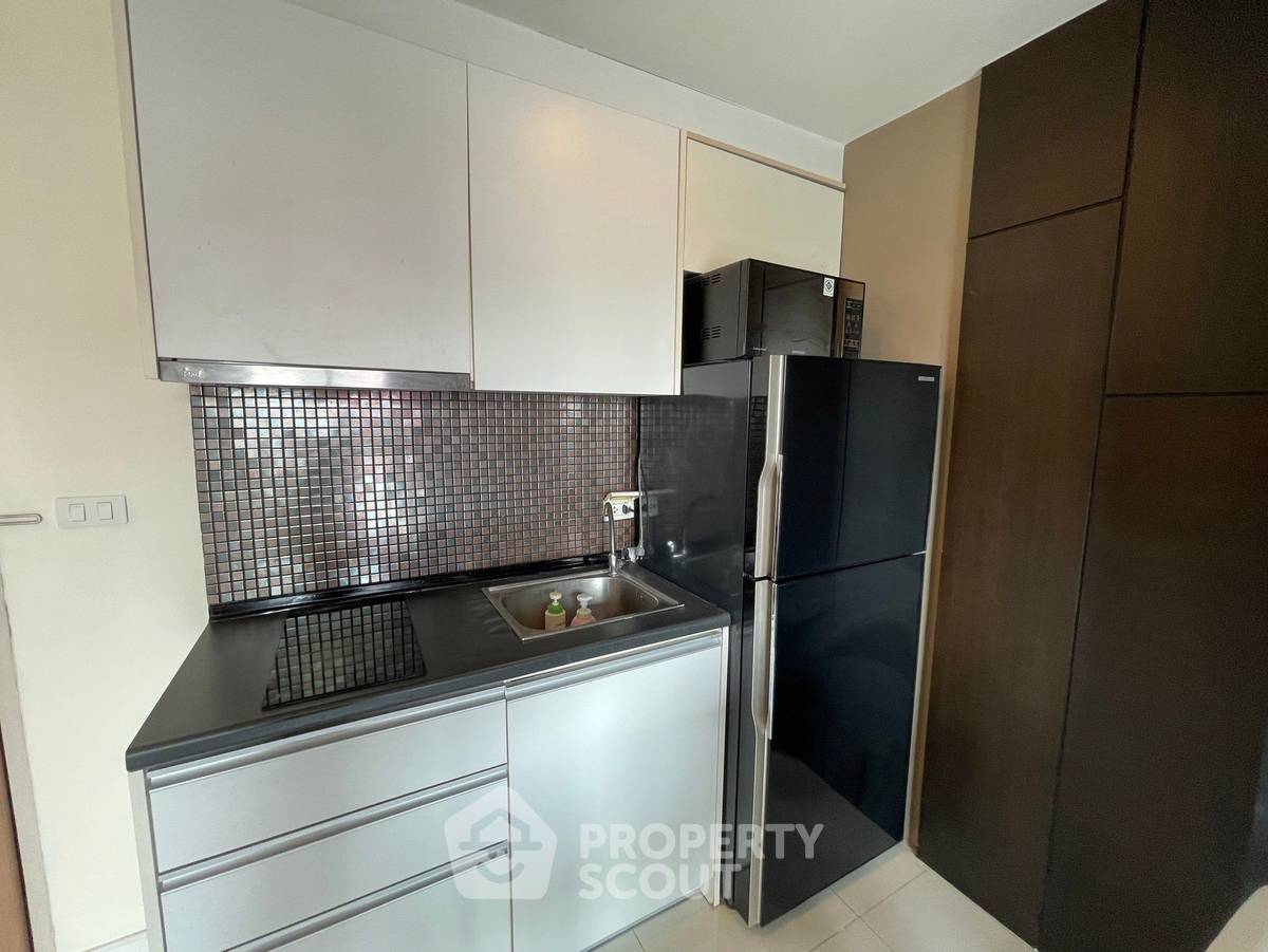 รูป คอนโด 1-ห้องนอน ที่ เลอ โคเต้ สุขุมวิท 14 ใกล้ BTS อโศก (ID 514487) - รูปที่ 6/18