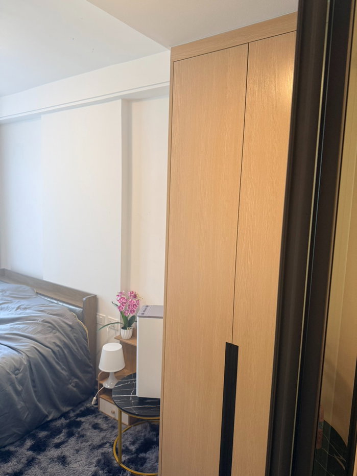 picture Regal Onnut-Srinakarin (1 bedroom), 8 th floor, Building B in Soi Suphapong 3,  8  accessible from both Srinakarin Soi 40 and 42. - 15/19