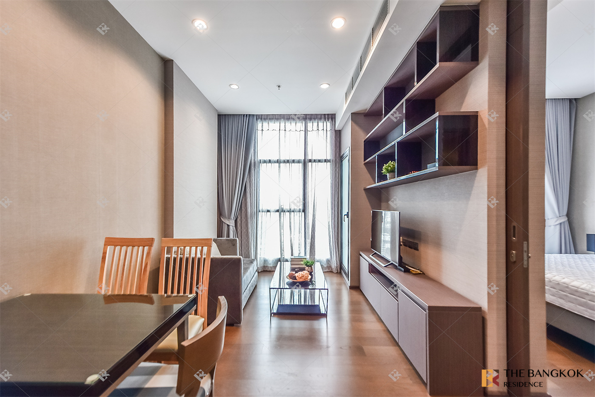 picture Comfortable and Ready to Move-in The Diplomat Sathorn near BTS Surasak - 10/10