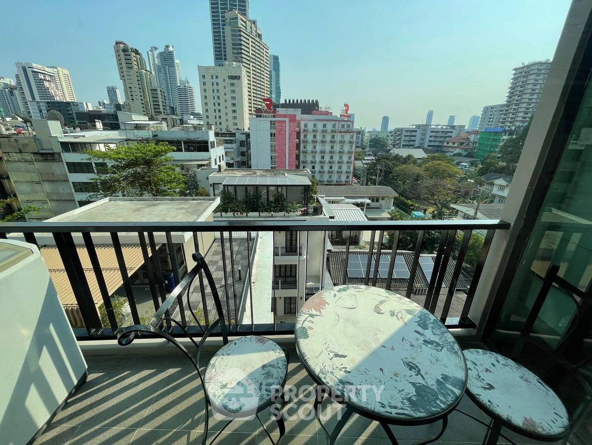 รูป คอนโด 1-ห้องนอน ที่ เลอ โคเต้ สุขุมวิท 14 ใกล้ BTS อโศก (ID 514487) - รูปที่ 16/18