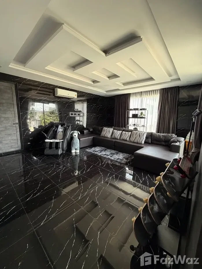 picture M Mountain Village, Pattaya 6835840 - 8/25
