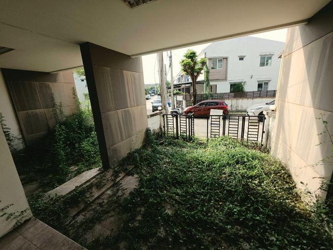 5-bed townhouse for sale, 317 sqm, 32 sq wah, Townplus Prachauthit