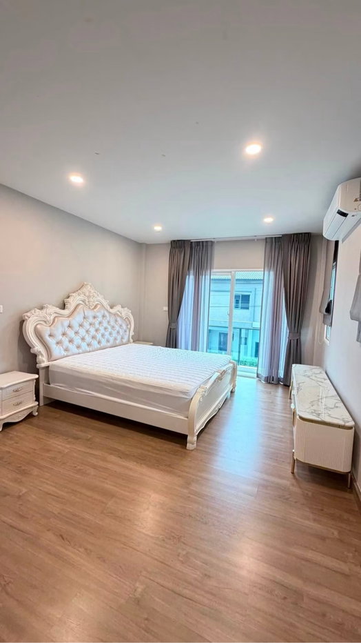 picture Detached house for rent: Centro Phahol-Vibhavadi 2 - 9/19