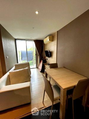 Condos for sale : 1-BR Condo at Klass Silom near BTS Chong Nonsi (ID 1504699)