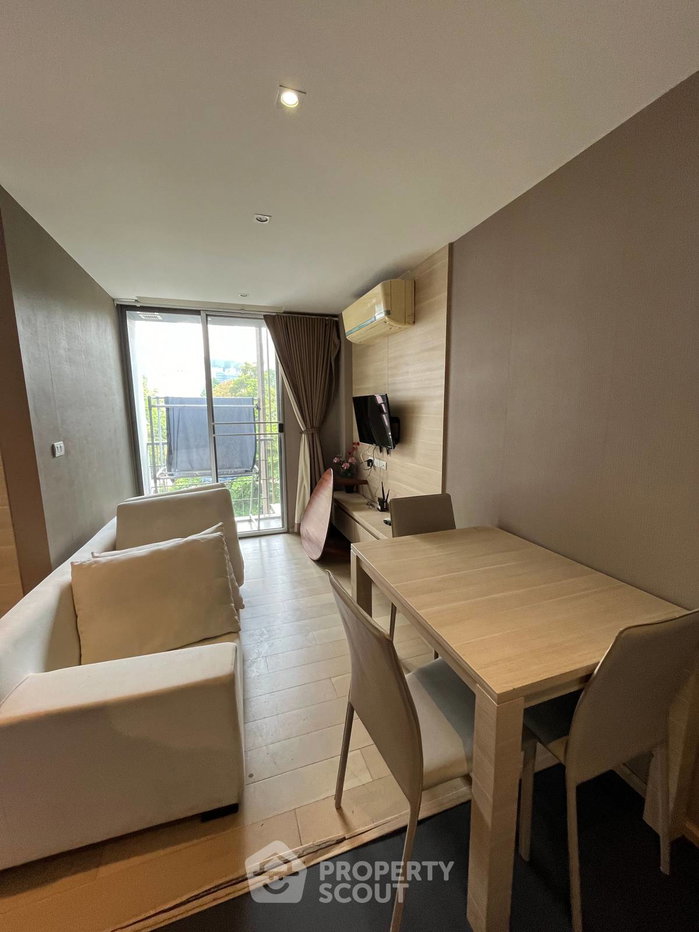 picture 1-BR Condo at Klass Silom near BTS Chong Nonsi (ID 1504699) - 1/8