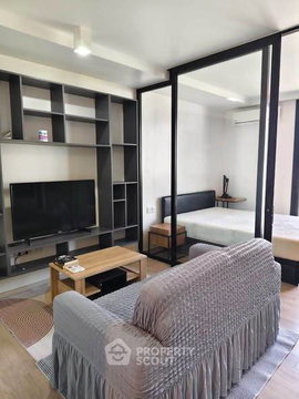 1-BR Condo At Maestro 02 Ruamrudee Near BTS Nana (ID 3363501)