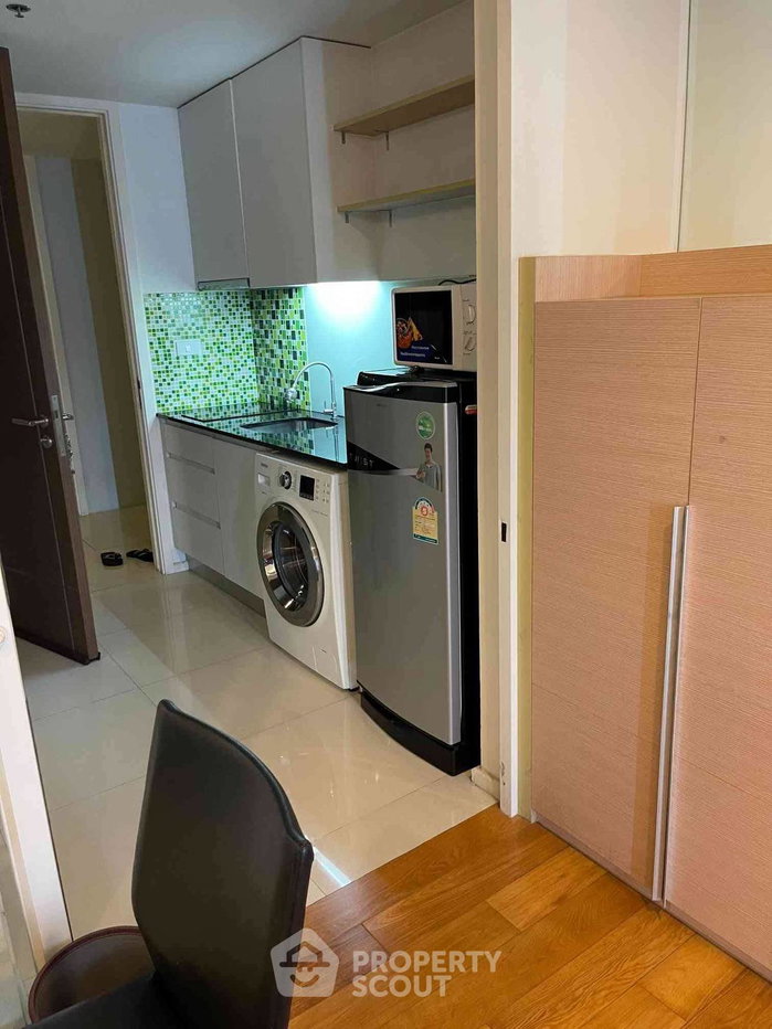 รูป ขายคอนโด 1 ห้องนอน 15 Sukhumvit Residences ใกล้ BTS นานา 300 ม. (ID 3364372) - รูปที่ 8/9
