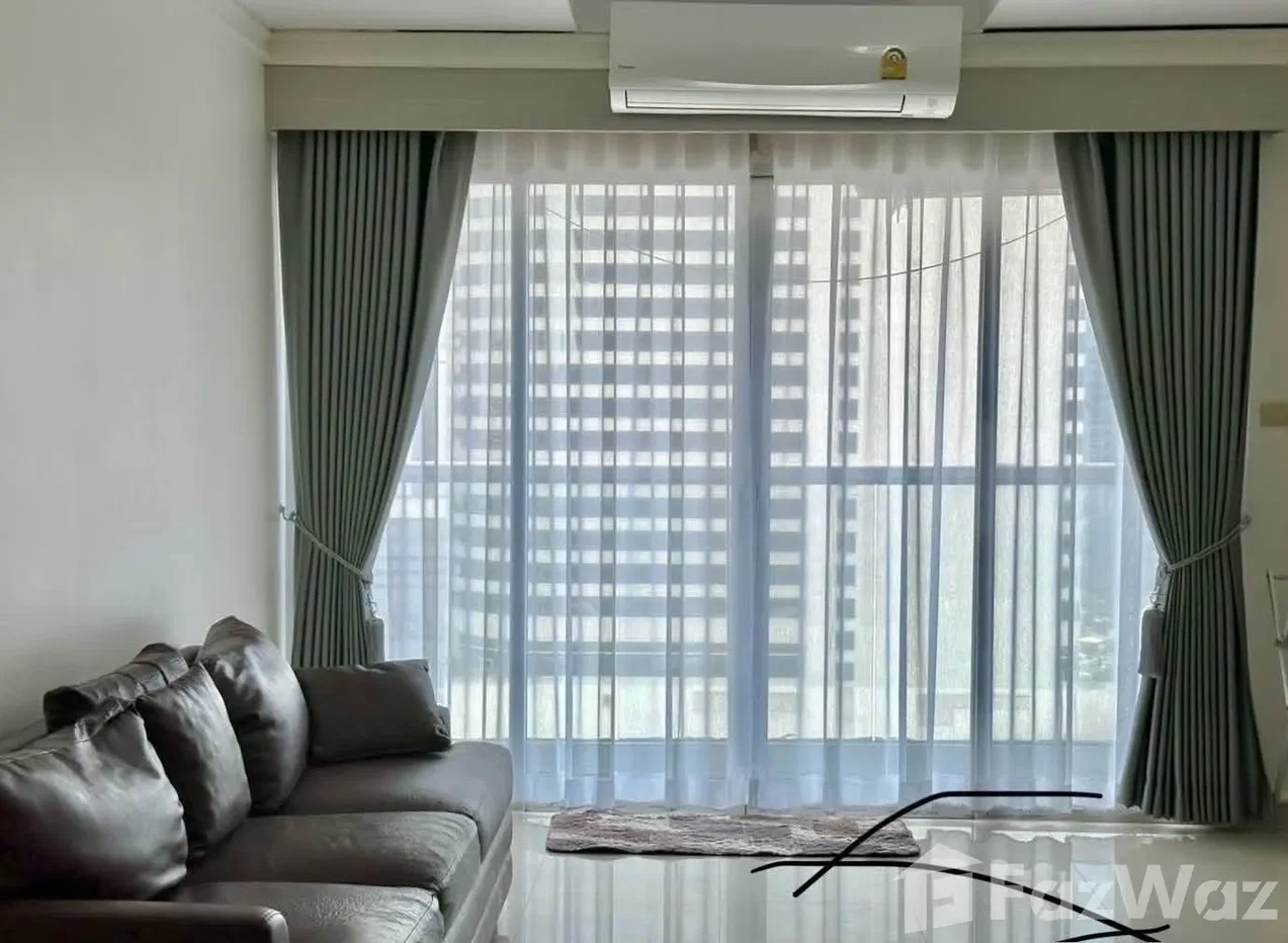 รูป ขาย คอนโด 1 ห้องนอน ในโครงการ สีลม สวีท 6835689 - รูปที่ 2/12