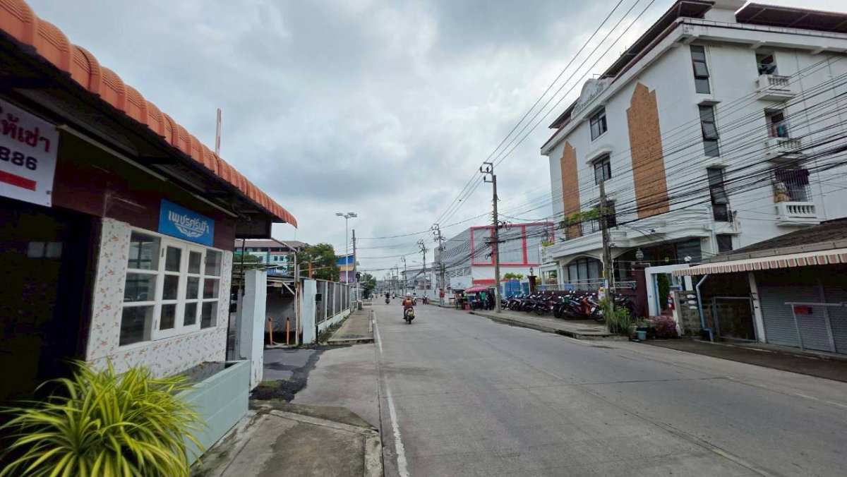 รูป ด่วน! ขายที่ดินเปล่า 200 ตร.ว. ทำเลทองย่านบางปู เหมาะลงทุน  📍 ใกล้ BTS เคหะ - รูปที่ 2/6