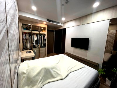 Condos for sale : Ashton Chula - Silom【𝐒𝐄𝐋𝐋】 Contact Line ID: @hacondo