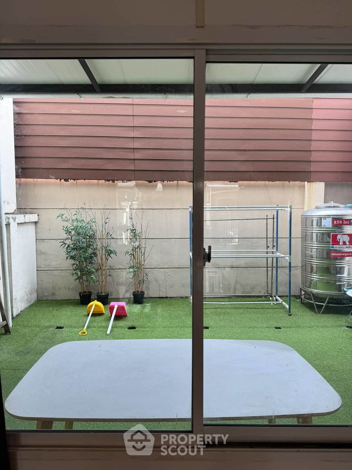 รูป ทาวน์เฮ้าส์ 4-ห้องนอน ใน หนองบอน (ID 3363469) - รูปที่ 8/36