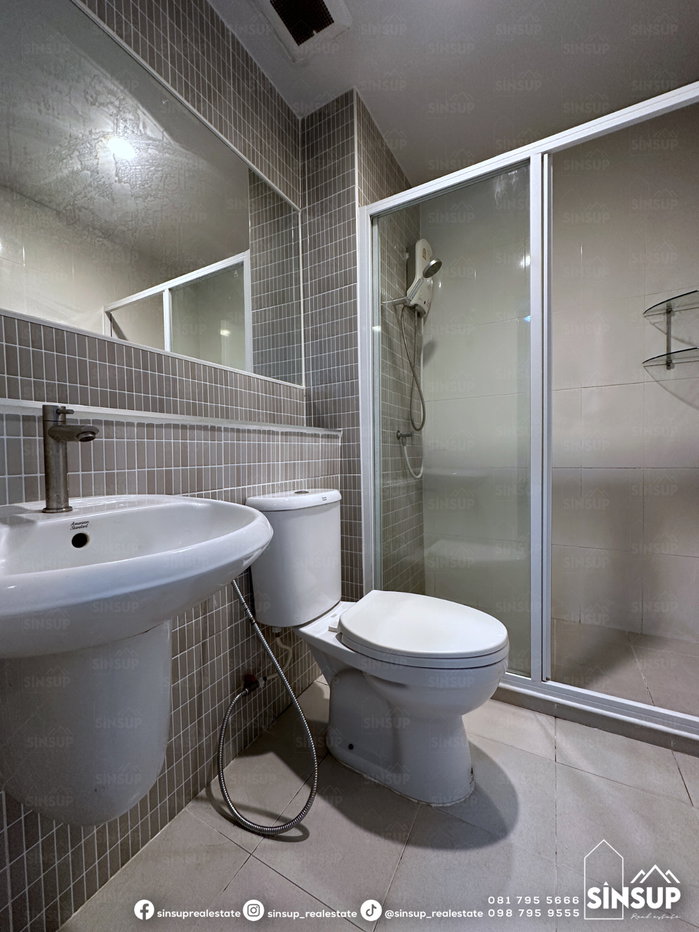 picture FOR RENT | 𝐑𝐞𝐠𝐞𝐧𝐭 𝐇𝐨𝐦𝐞 𝐁𝐚𝐧𝐠𝐬𝐨𝐧 𝐏𝐡𝐚𝐬𝐞 𝟐𝟖 High-floor unit with open view, near MRT Bang Son. Fully furnished - 11/11