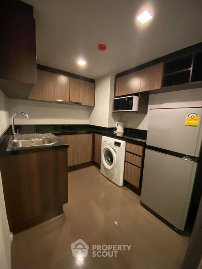 picture 1-BR Condo at Focus Ploenchit near BTS Nana (ID 3364334) - 2/6
