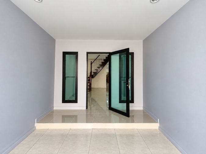 2-bed townhouse for sale, 116 sqm, 15 sq wah, Huai Khwang