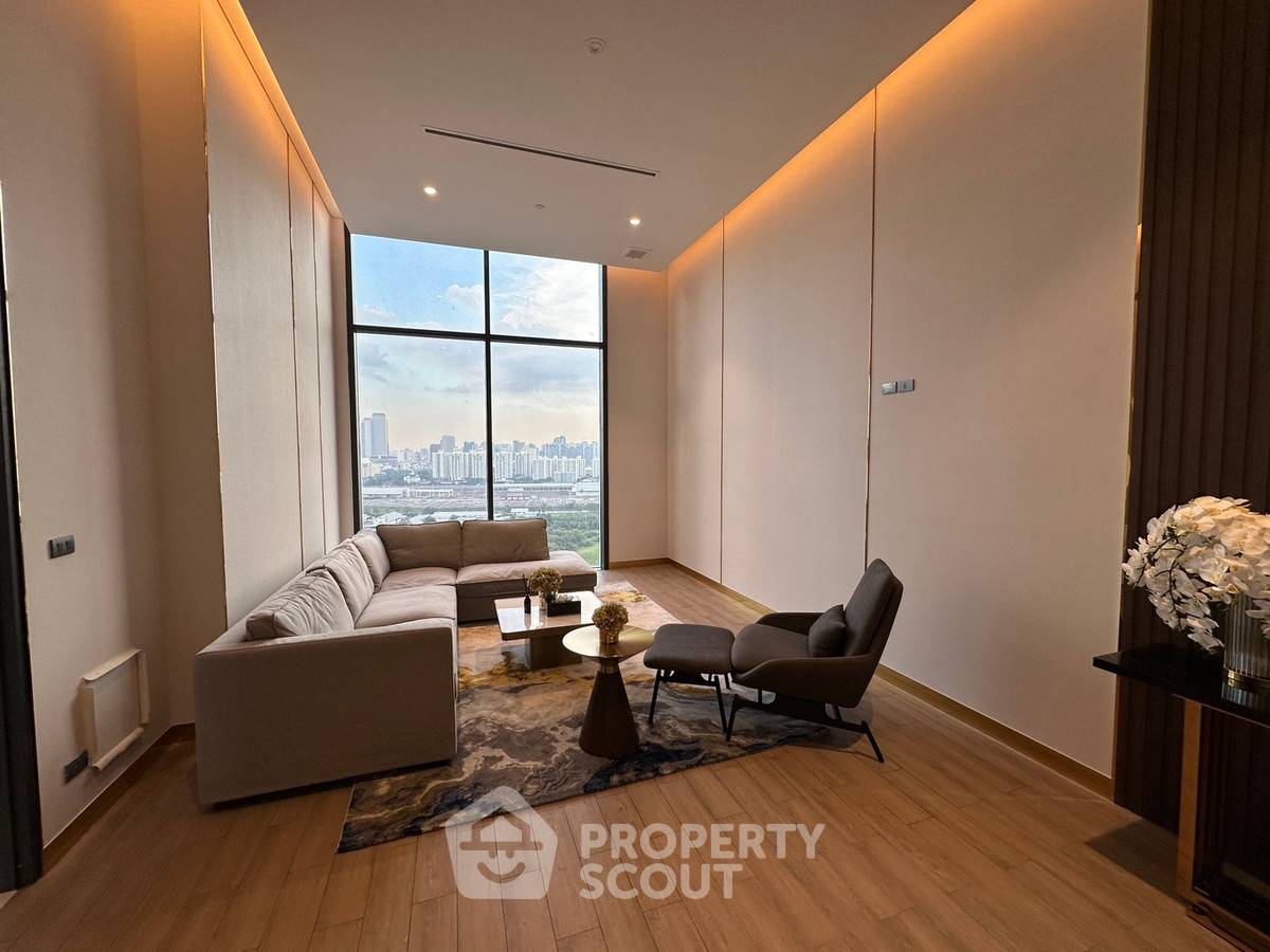picture 1-BR Condo at Landmark @MRTA Station in Bang Kapi (ID 2906734) - 12/13