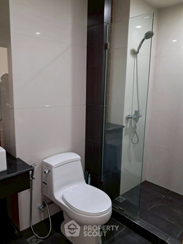 รูป คอนโด 2 ห้องนอน Tree Condo Ekamai ใกล้ BTS Ekkamai (ID 2971256) - รูปที่ 3/7