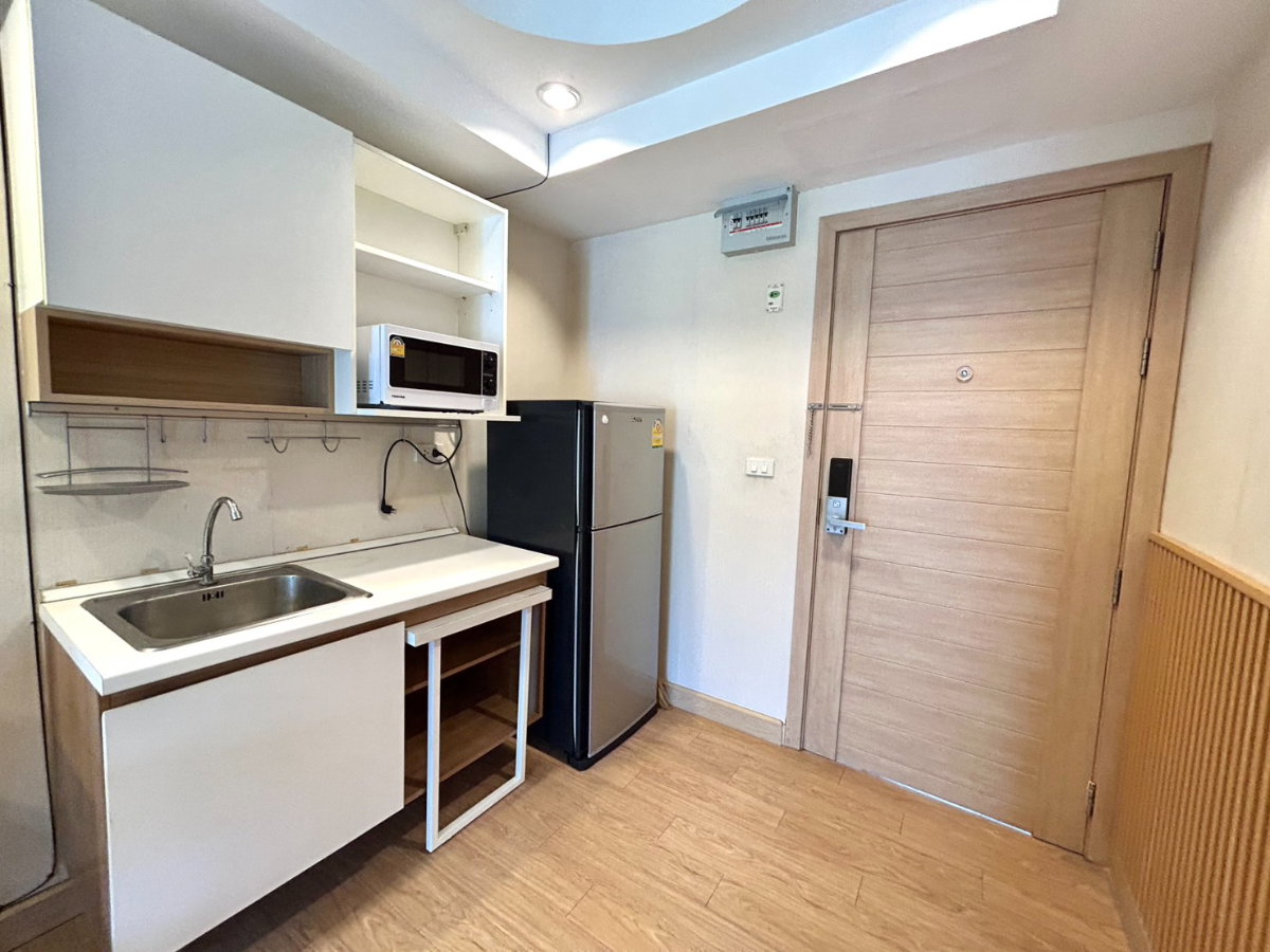 picture Trams Condo in Jed Yod for rent 13,000 THB/month 2bedrooms ,Tel +66 823899314 Boo - 17/25