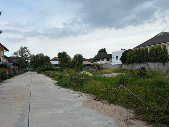 Land for sale, 382 sq wah, Phra Khanong