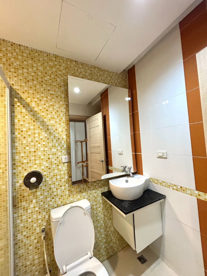 picture Trams Condo in Jed Yod for rent 13,000 THB/month 2bedrooms ,Tel +66 823899314 Boo - 19/25