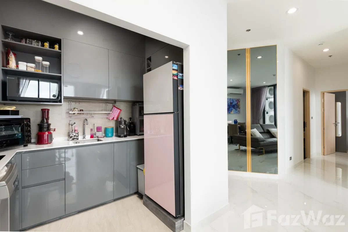 picture 49th Floor 3BR Condo with Panoramic River & Bangkok Views 6836388 - 3/15