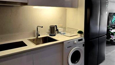 ขายคอนโด : 🛏️ Studio - 🛁 1 ห้องน้ำ - 🏙️ Pool View - 🇹🇭 ชื่อไทย - 🏢 Sunset Boulevard Residence 1 Pattaya - รหัส: SUNBI10