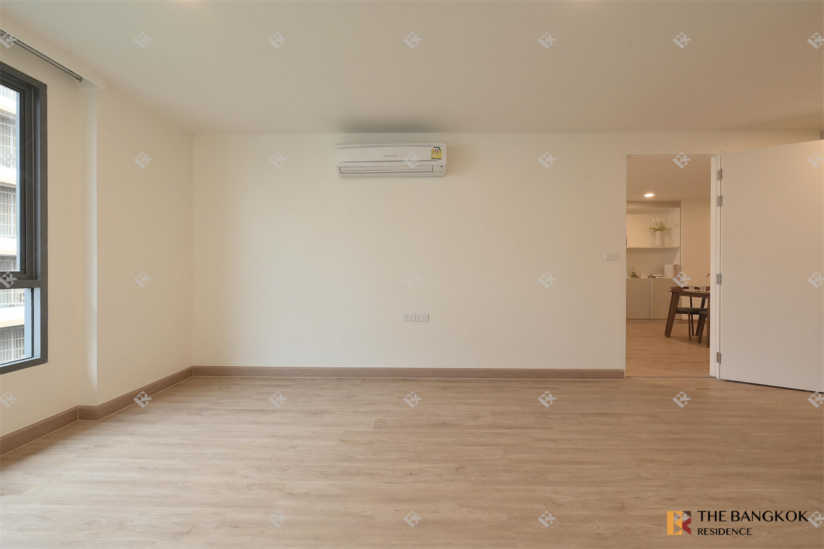 picture Voque Residential Condominium Sukhumvit 31 Beautiful Room, Good Condition - 3/10