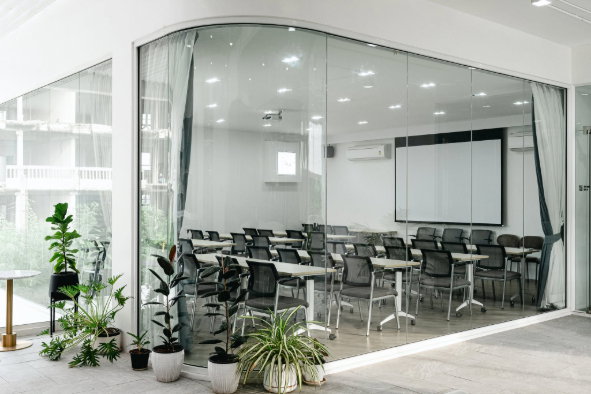 picture #HHR79 Office Building for Rent 📍 Srinakarin | 300 m. to MRT Si Kritha (Yellow Line) - 6/8