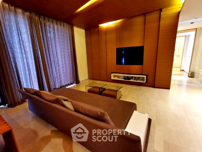 Condos for rent : Great Value 2-BR 121 Sqm Saladaeng Residences Near MRT Silom (ID 3366000)