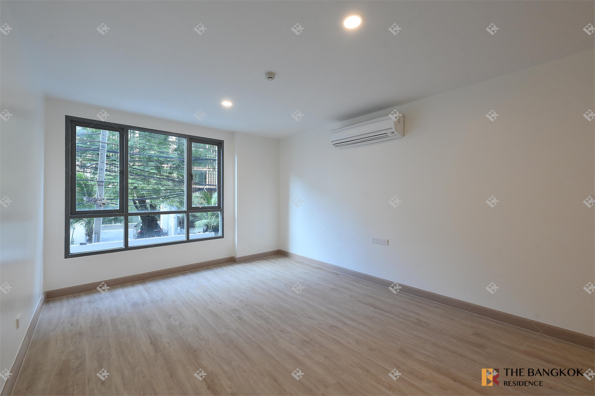 picture Voque Residential Condominium Sukhumvit 31 Condo with the Best Location - 4/10