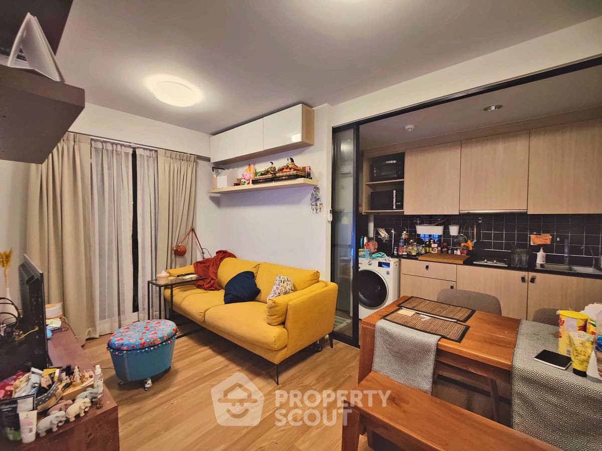 รูป คอนโด 2-ห้องนอน ที่ ยูนิโอ สุขุมวิท 72 ใกล้ BTS แบริ่ง (ID 3363474) - รูปที่ 9/17