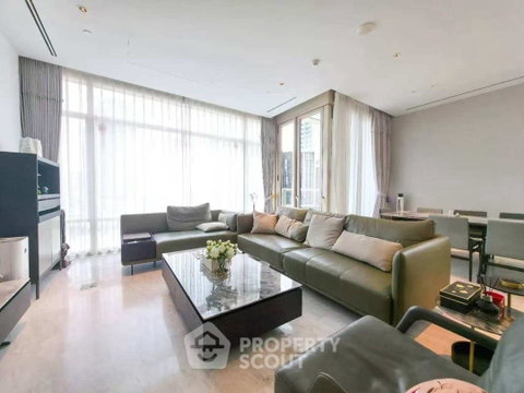 คอนโด 2 ห้องนอน ขนาด 123 ตร.ม. Four Seasons Private Residences Bangkok ใกล้ BTS สะพานตากสิน (ID 3365538)