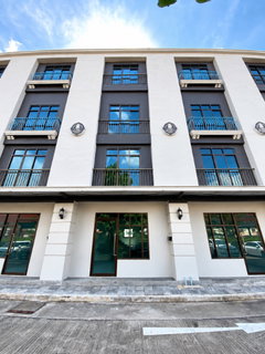 รูปภาพ For rent Home Office Chic Didtrict Ram 53, 240Sqm 【Line: Yosita828】