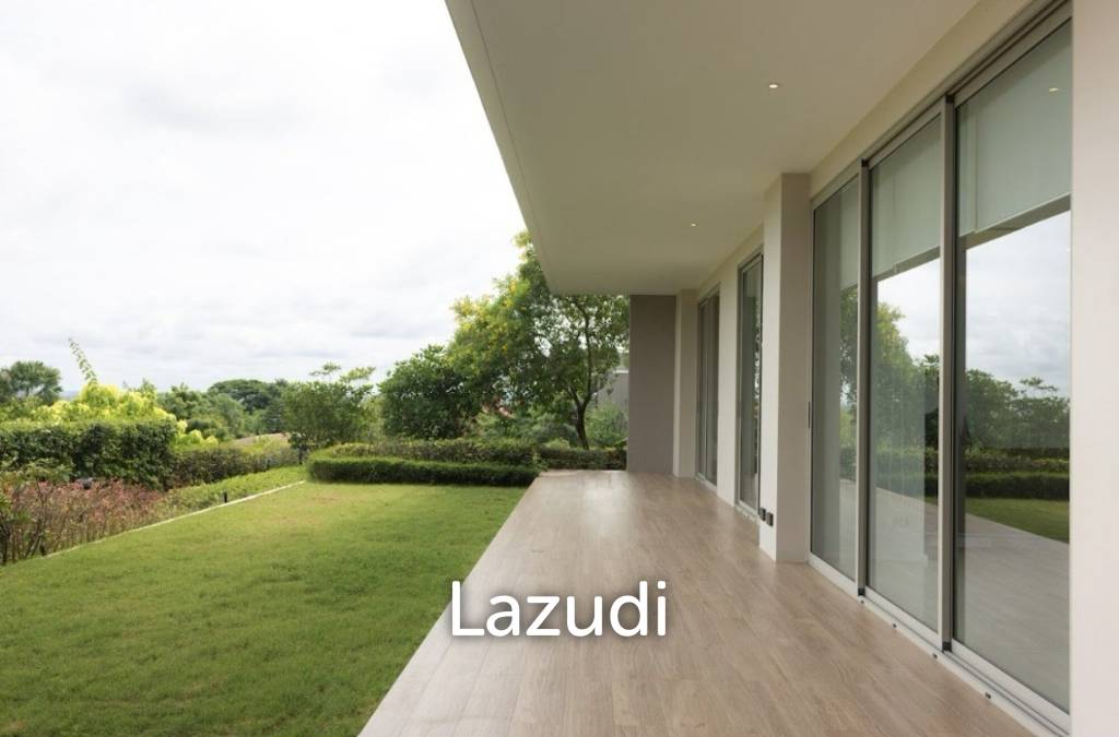 picture Exceptional 2-Bedroom Residence for Sale at Sunplay Bangsaray - 13/13