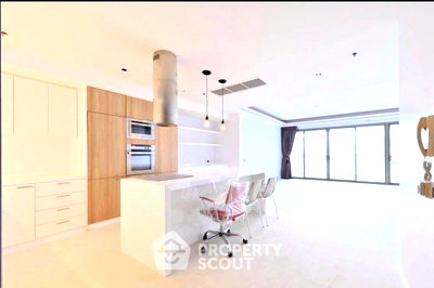คอนโดให้เช่า : คอนโด 2-ห้องนอน ที่ เดอะ เลคส์ กรุงเทพ ใกล้ BTS อโศก (ID 3364401)