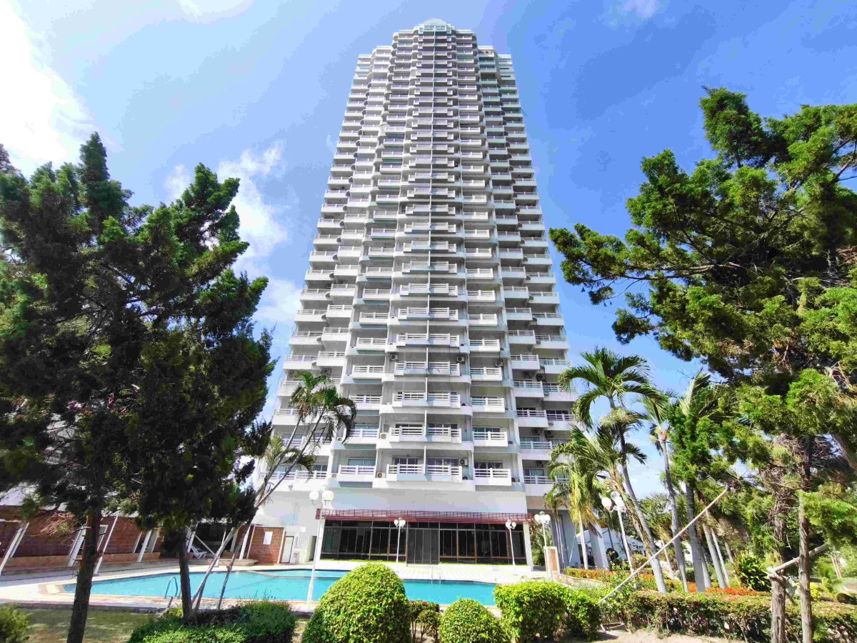 รูป 2 bedroom beach condo for sale - 4,500,000 THB - รูปที่ 13/14