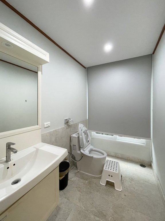 รูป ขายบ้านเดี่ยว ลัดดารมย์ วัชรพล โครงการ 3 | 85.8 ตร.ว. | 250 ตร.ม. | 3 ห้องนอน 4 ห้องน้ำ | พร้อมเรือนรับรอง - รูปที่ 14/28