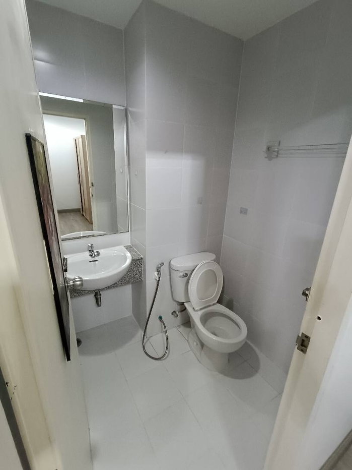 รูป ให้เช่ารายเดือนคอนโด season condo พร้อมเฟอร์ ติดถนนศรีนครินทร์ ติดโลตัสศรีนครินทร์ เดินทางสะดวก - รูปที่ 6/11