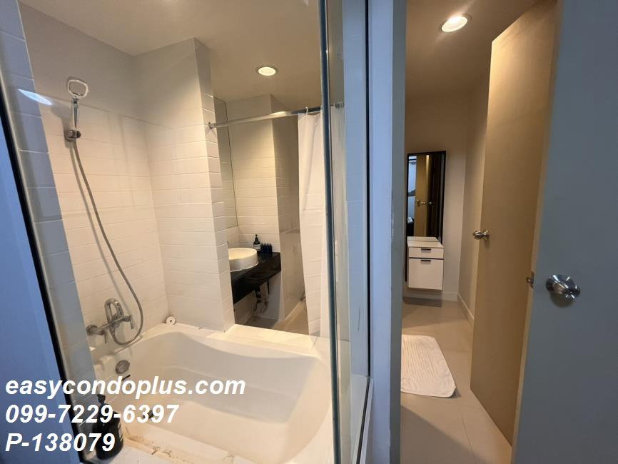 รูป 💥 [ 𝐏-𝟏𝟑𝟖𝟎𝟕𝟗 ] FOR RENT : Ideo Sathorn-Taksin BTS อยู่หน้าโครงการ! 𝟐𝟐,𝟎𝟎𝟎 บาท/ด. | Line @easycondoplus | 099-229-6397 - รูปที่ 9/9