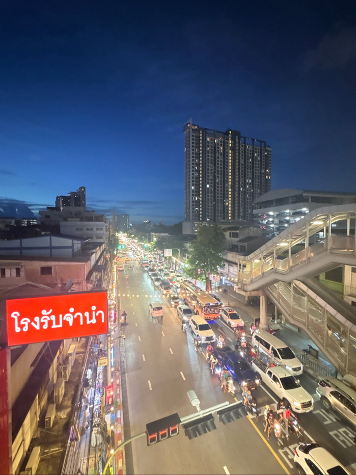 รูป คอนโดวิวแม่น้ำ ใกล้ MRT 200 เมตร - รูปที่ 9/10