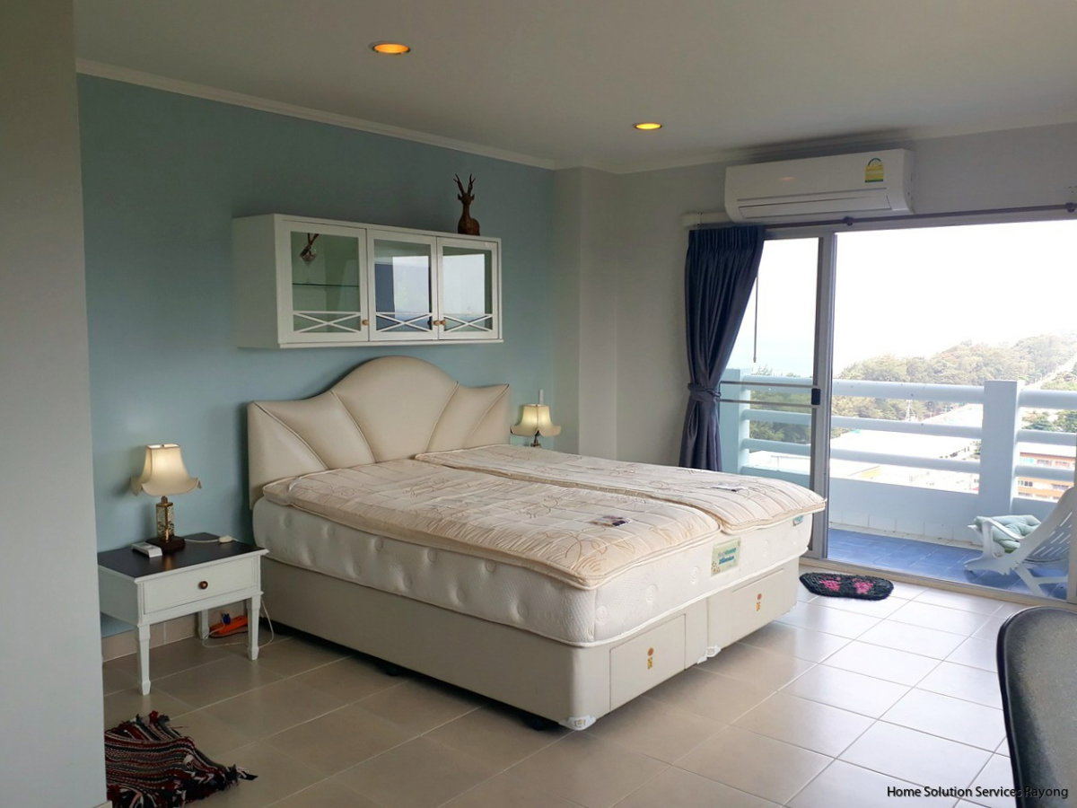 รูป 2 bedroom beach condo for sale - 4,500,000 THB - รูปที่ 4/11