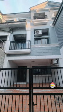 🏡✨ ให้เช่าทาวน์โฮม 3 ชั้น บ้านกลางเมือง รัชดา–เหม่งจ๋าย 1 3 ห้องนอน 4 ห้องน้ำ รีโนเวทใหม่ สภาพดี สะอาด พร้อมเข้าอยู่