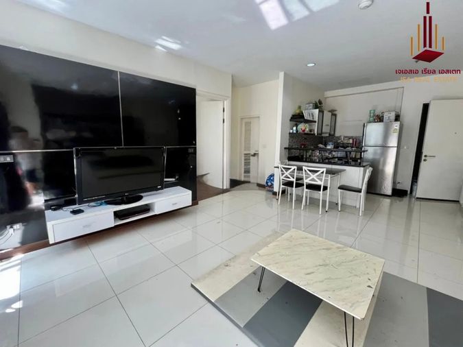 ขายคอนโด 2 ห้องนอน 97 ตร.ม. เดอะ โฟร์ วิงส์ เรสสิเด้นส์